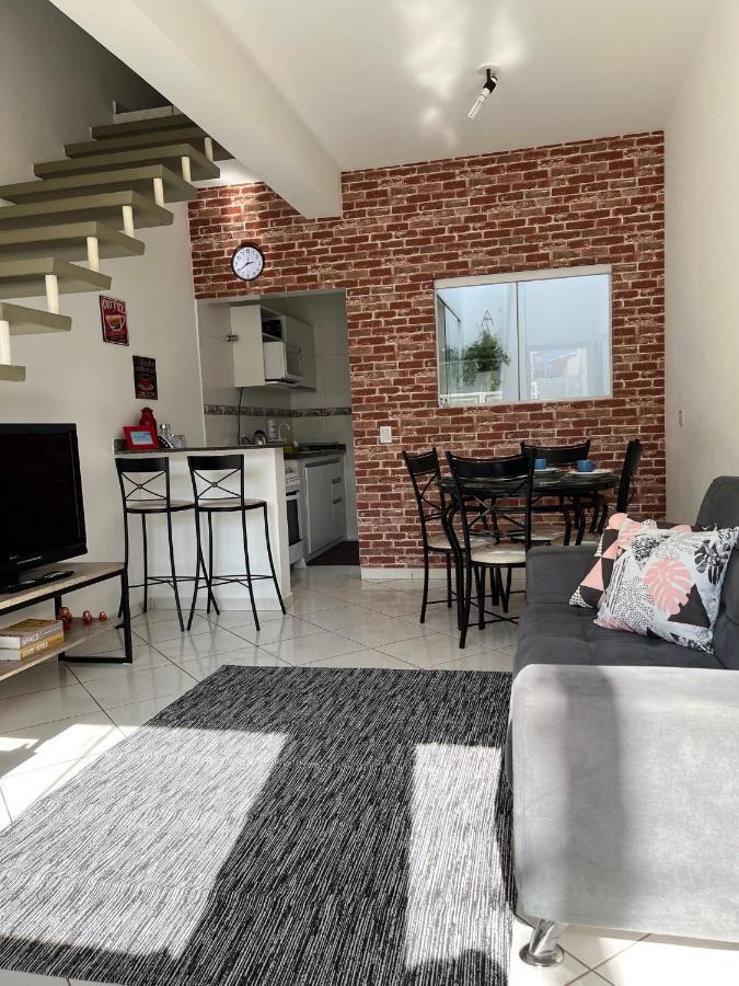 ボイトゥヴァ Loft Centro Com Ar Condicionado Charme & Aconchegoヴィラ エクステリア 写真